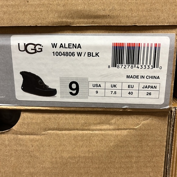 Womens UGG “Alena” in Black - Picture 8 of 9